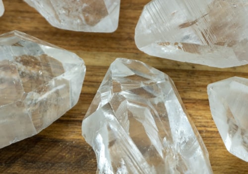 What is the meaning of white quartz?